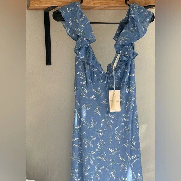 Doen Lulani Dress in Lapiz Bluebell NWT - Picture 3 of 6